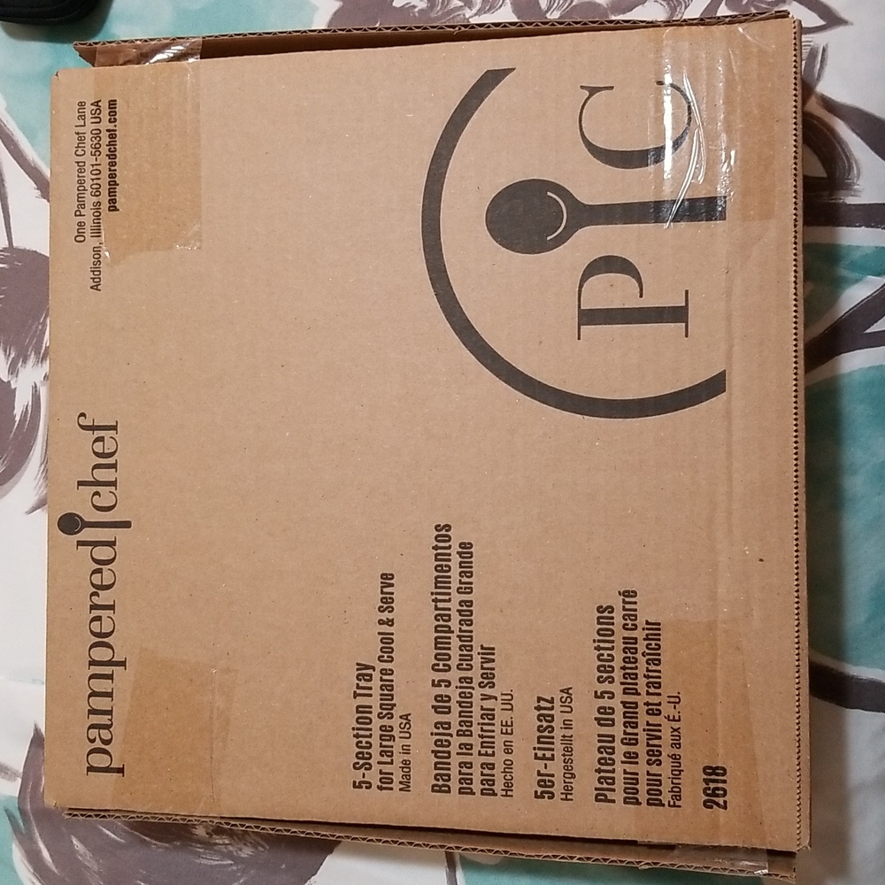 Pampered Chef 5 Section Tray for Large Square Cool and Serve